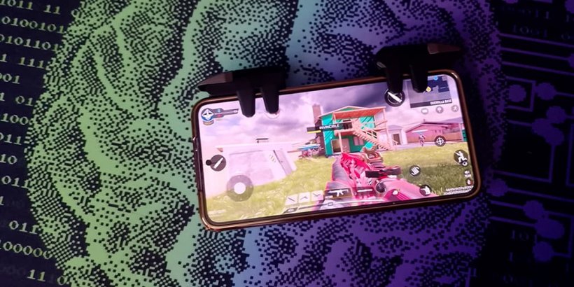 Puk Triggers on phone playing Call of Duty Mobile